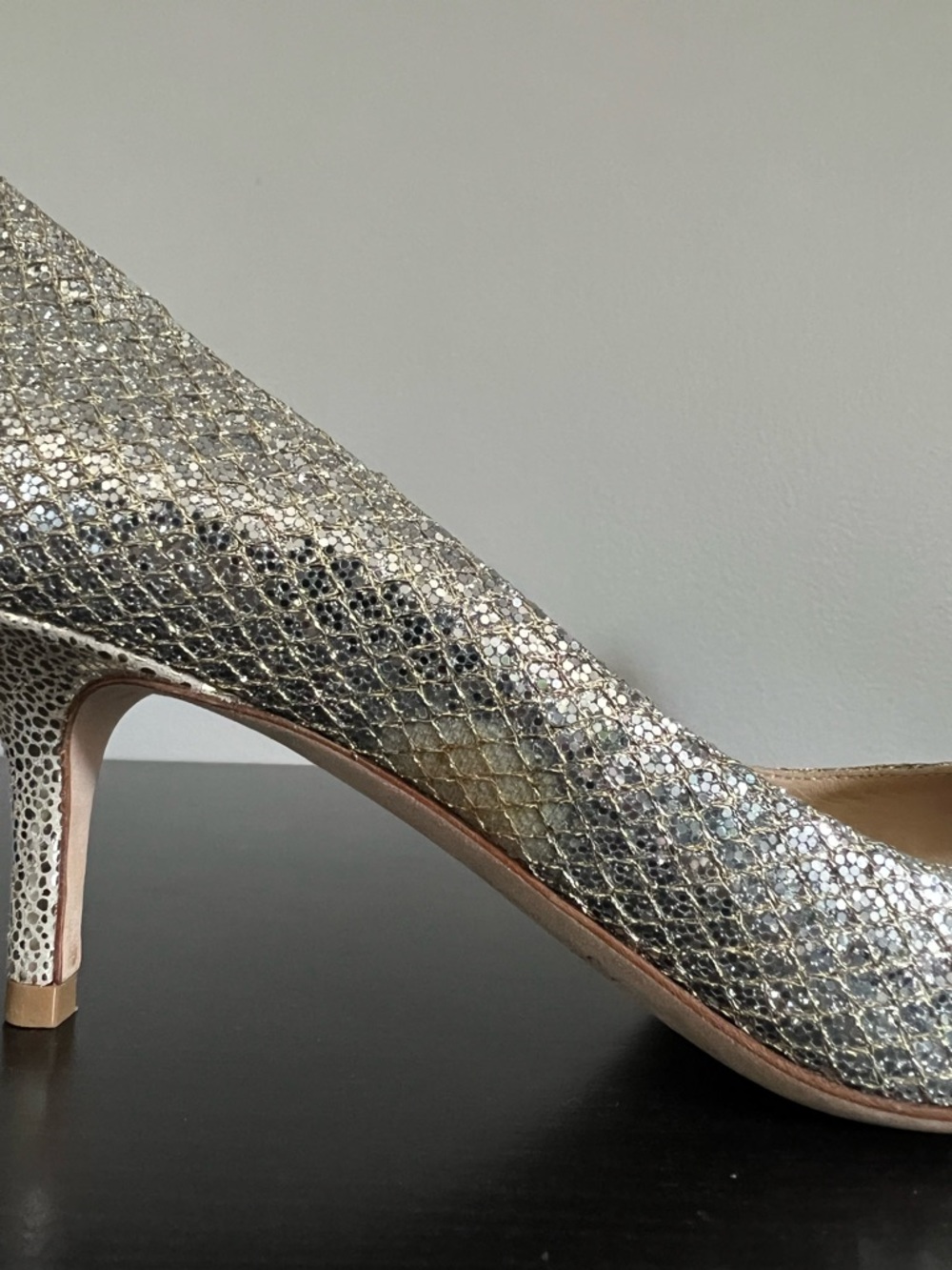 Jimmy Choo Isabel Champagne Glitter Open-Toe 2.5” Pumps Size 5 / 35 - Picture 14 of 16